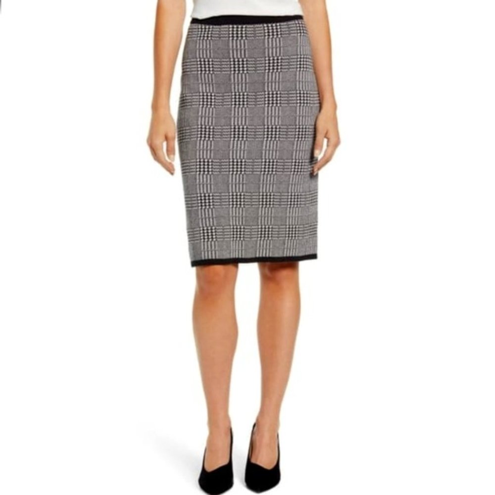 Vince Camuto Plaid Sweater Skirt Size S